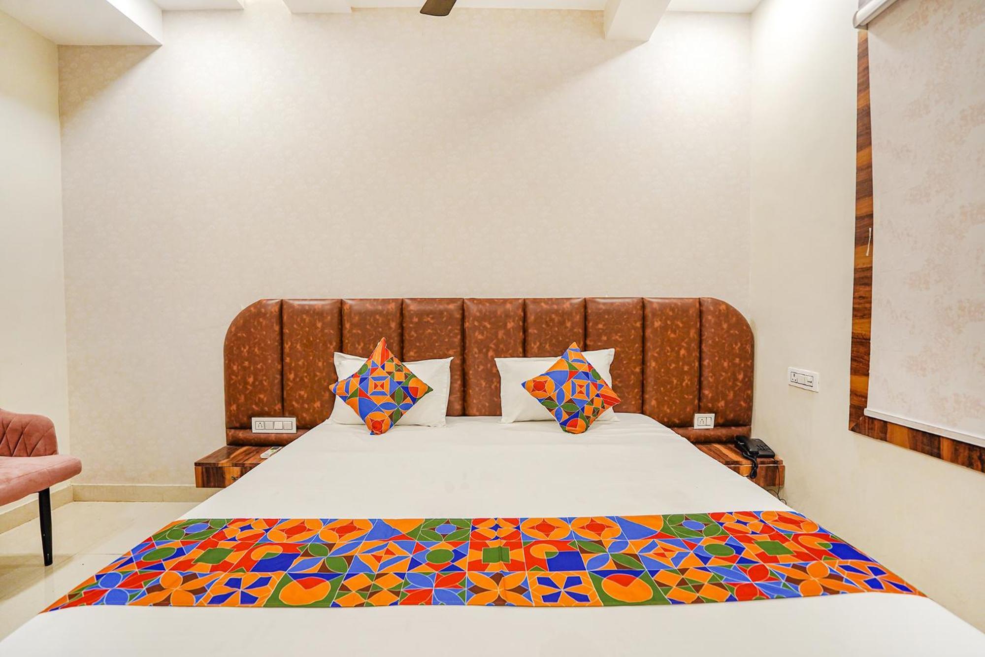Fabhotel Ts Inn Faithfulganj Kültér fotó