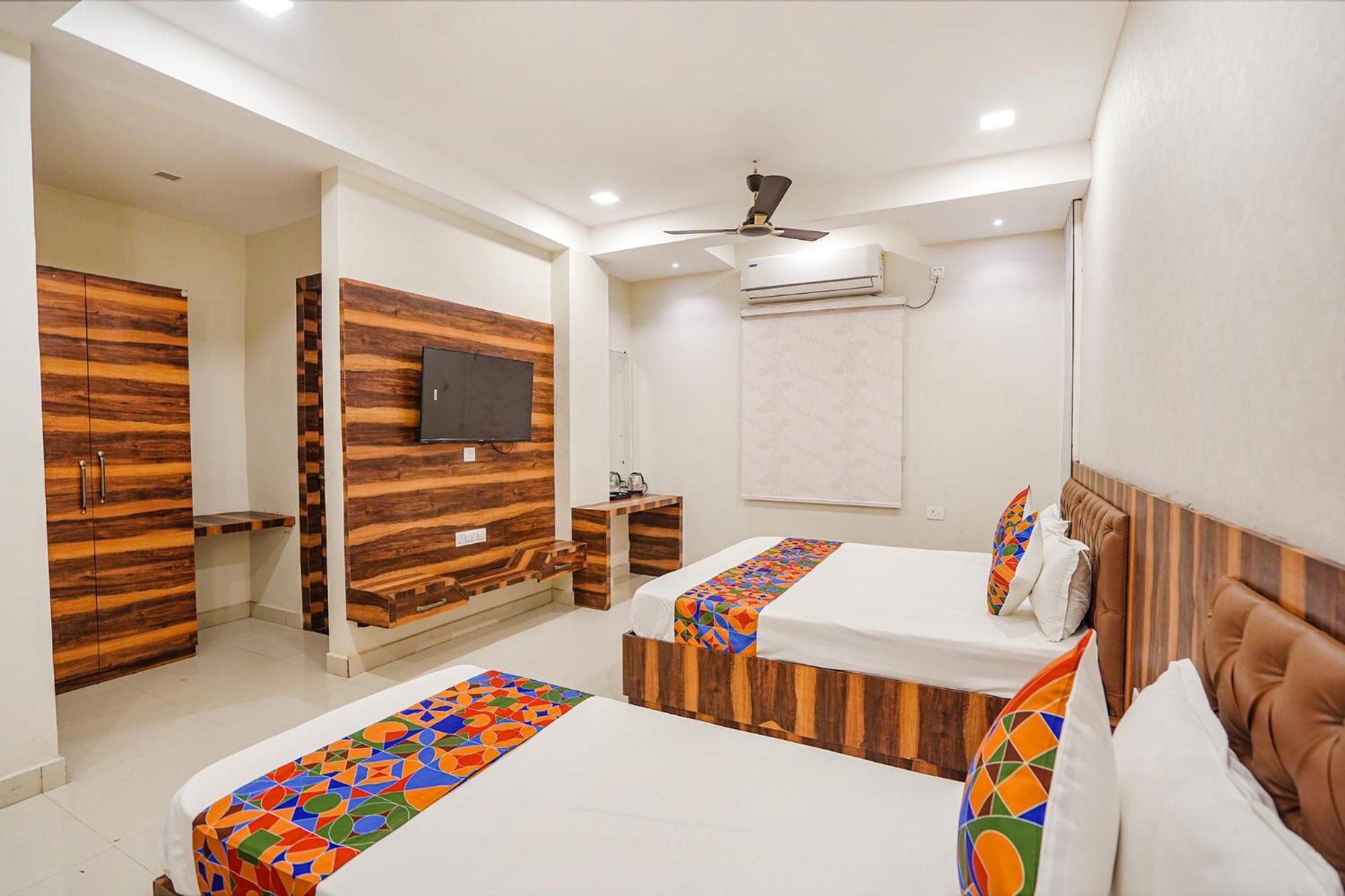 Fabhotel Ts Inn Faithfulganj Kültér fotó